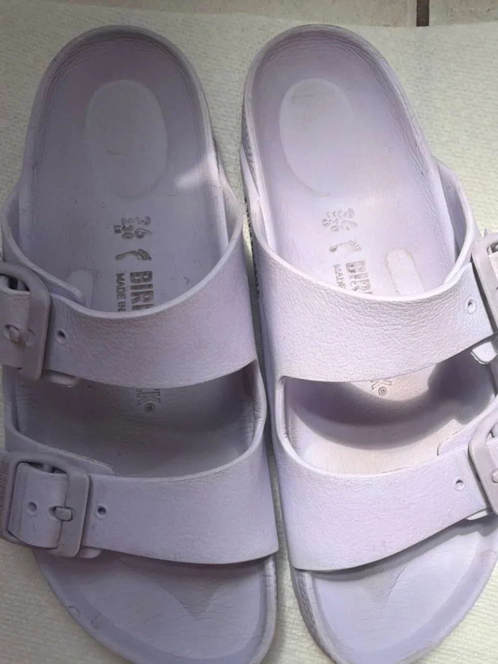 Birkenstock Kids Girls' Purple Sandals size size 36 (230 / L5) Comfort